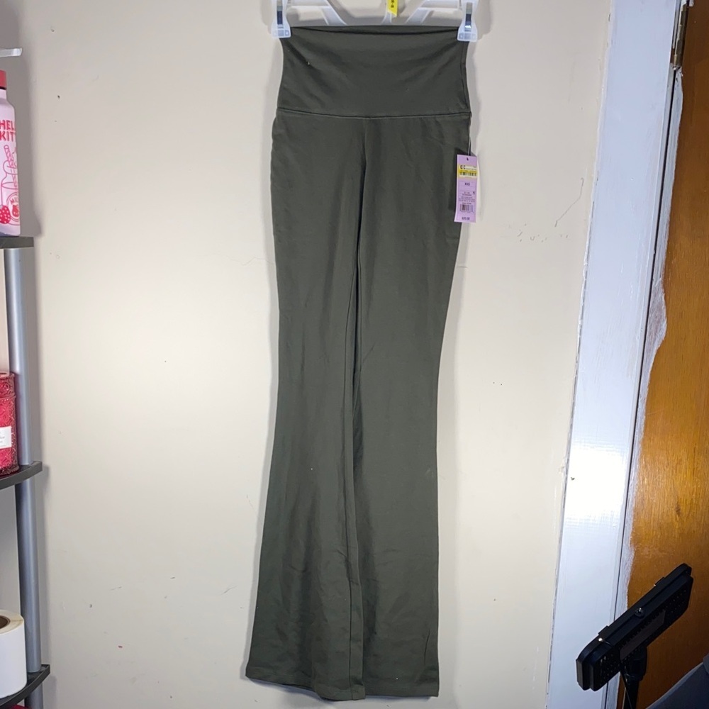 Wild Fable Women's High-Waisted Flare Leggings Olive Green - Picture 4 of 6